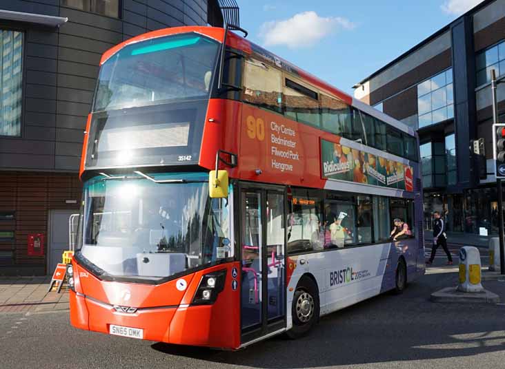 First Bristol Wright Streetdeck 35142